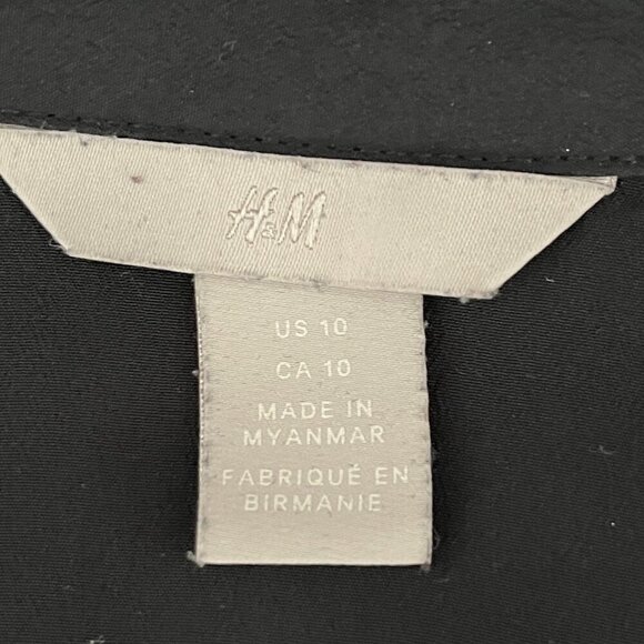 H&M Black V-Neck Button-Up Blouse Size 10 - Picture 10 of 11